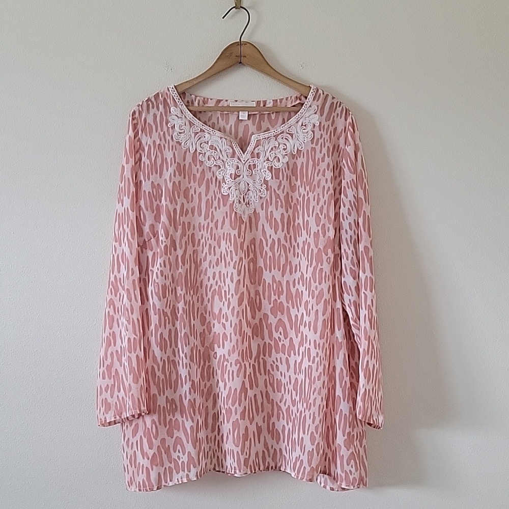 Belle By Kim Gravel Pink Sheer Leopard Print Tunic Embroidered Neckline Size 2XL